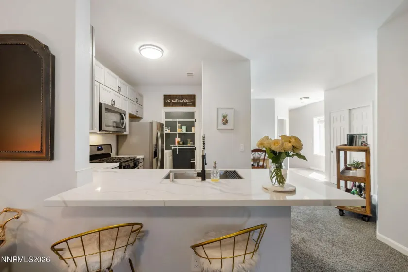 900 Meadows, Reno, Nevada 89521, 2 Bedrooms Bedrooms, ,2 BathroomsBathrooms,Residential,Residential,Meadows,0,260013076