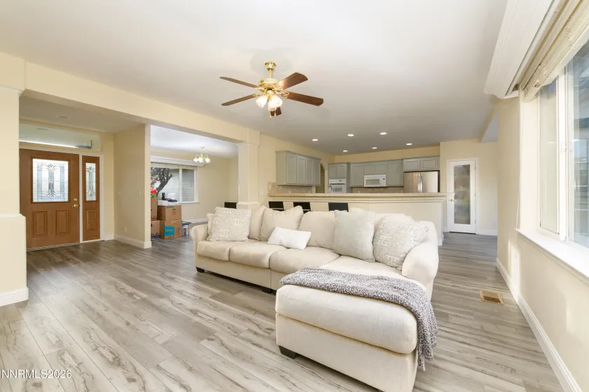 2963 Hot Springs, Minden, Nevada 89423, 3 Bedrooms Bedrooms, ,2 BathroomsBathrooms,Residential,Residential,Hot Springs,0,260013078