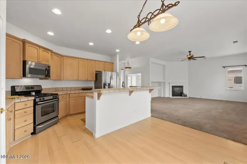 810 Sequoia Pass, Sparks, Nevada 89436, 4 Bedrooms Bedrooms, ,3 BathroomsBathrooms,Residential,Residential,Sequoia Pass,0,260013082