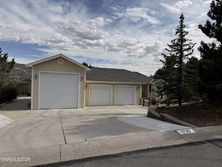 1735 Buzzys Ranch, Carson City, Nevada 89701, 3 Bedrooms Bedrooms, ,2 BathroomsBathrooms,Residential,Residential,Buzzys Ranch,0,260013083