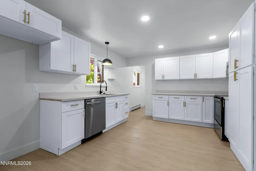 1859 Ivy, Carson City, Nevada 89703, 4 Bedrooms Bedrooms, ,2 BathroomsBathrooms,Residential,Residential,Ivy,0,260013085