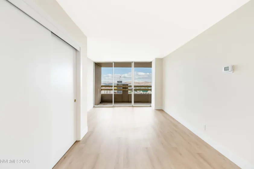 100 Arlington, Reno, Nevada 89501, 2 Bedrooms Bedrooms, ,2 BathroomsBathrooms,Residential,Residential,Arlington,0,260013086