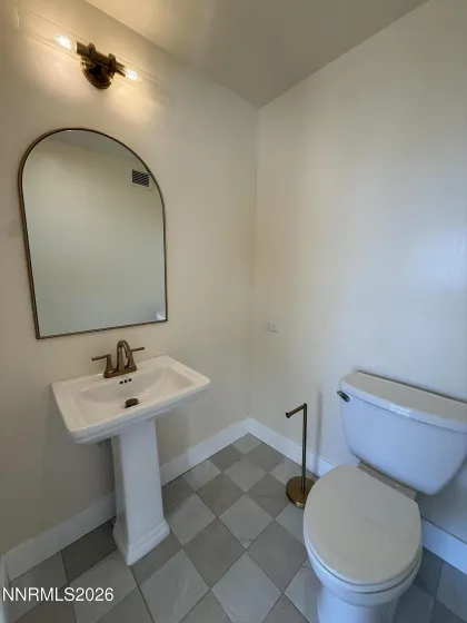 100 Arlington, Reno, Nevada 89501, 2 Bedrooms Bedrooms, ,2 BathroomsBathrooms,Residential,Residential,Arlington,0,260013086