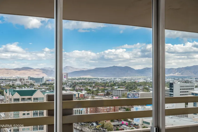 100 Arlington, Reno, Nevada 89501, 2 Bedrooms Bedrooms, ,2 BathroomsBathrooms,Residential,Residential,Arlington,0,260013086