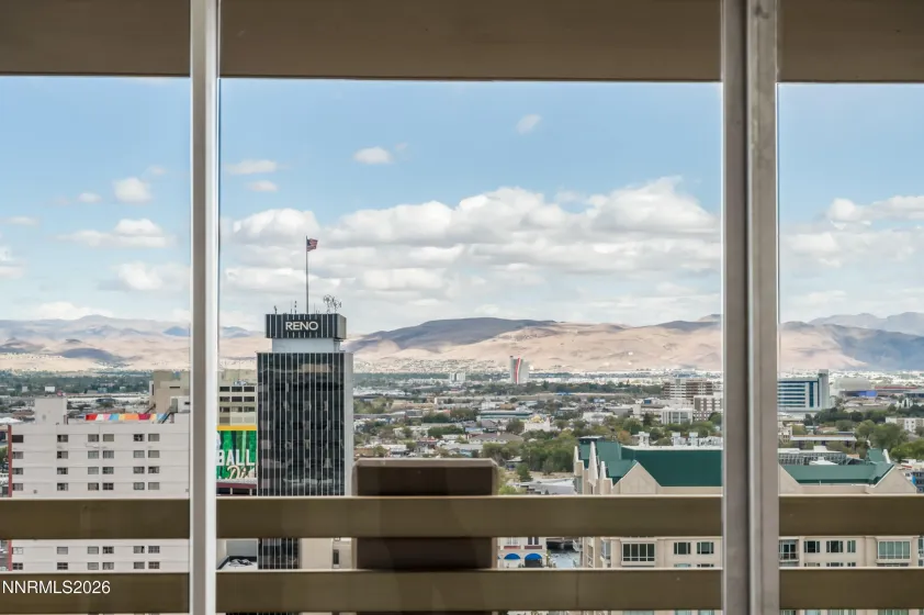 100 Arlington, Reno, Nevada 89501, 2 Bedrooms Bedrooms, ,2 BathroomsBathrooms,Residential,Residential,Arlington,0,260013086