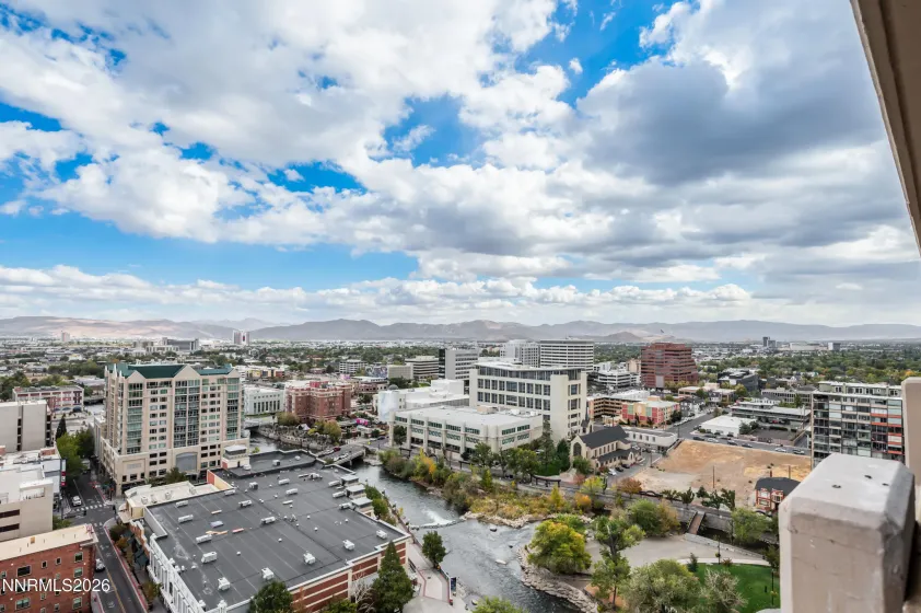 100 Arlington, Reno, Nevada 89501, 2 Bedrooms Bedrooms, ,2 BathroomsBathrooms,Residential,Residential,Arlington,0,260013086