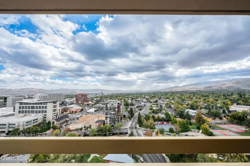 100 Arlington, Reno, Nevada 89501, 2 Bedrooms Bedrooms, ,2 BathroomsBathrooms,Residential,Residential,Arlington,0,260013086