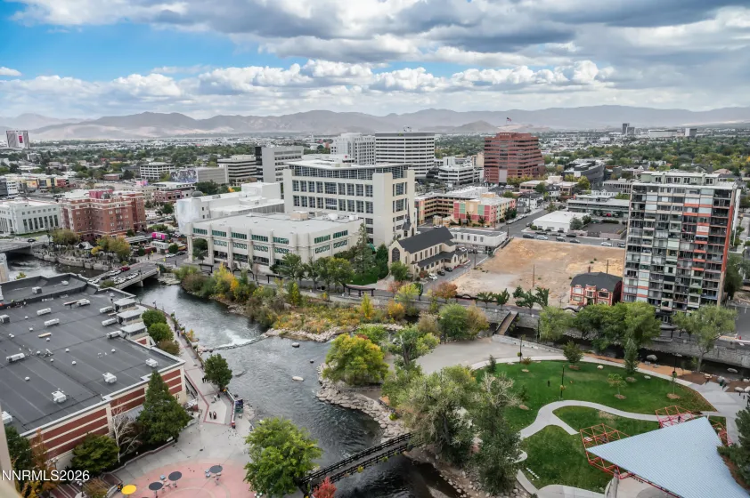 100 Arlington, Reno, Nevada 89501, 2 Bedrooms Bedrooms, ,2 BathroomsBathrooms,Residential,Residential,Arlington,0,260013086
