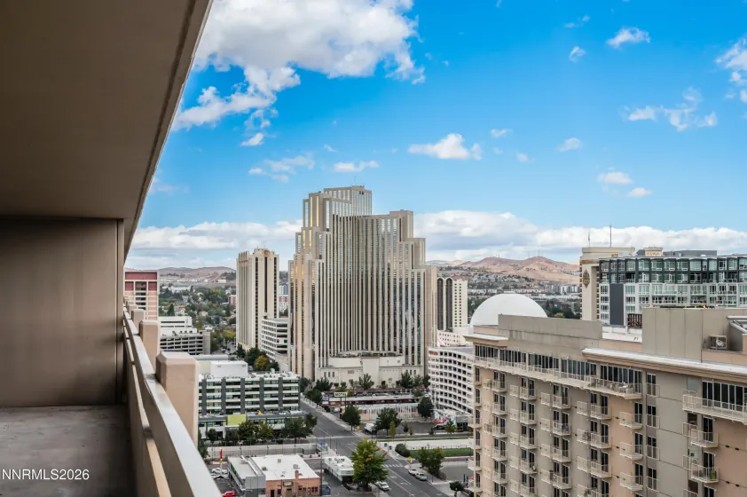 100 Arlington, Reno, Nevada 89501, 2 Bedrooms Bedrooms, ,2 BathroomsBathrooms,Residential,Residential,Arlington,0,260013086