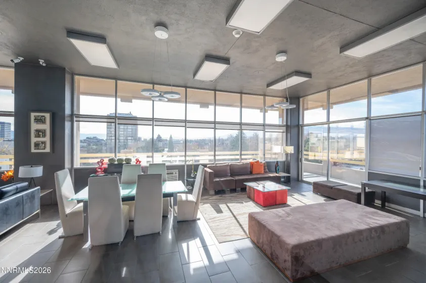 100 Arlington, Reno, Nevada 89501, 2 Bedrooms Bedrooms, ,2 BathroomsBathrooms,Residential,Residential,Arlington,0,260013086