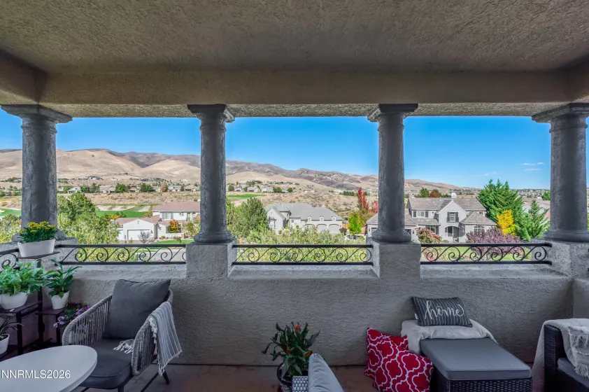 1888 Laurel Ridge, Reno, Nevada 89523, 5 Bedrooms Bedrooms, ,6 BathroomsBathrooms,Residential,Residential,Laurel Ridge,0,260013088
