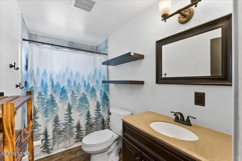 410 Curry, Fernley, Nevada 89408, 3 Bedrooms Bedrooms, ,1 BathroomBathrooms,Residential,Residential,Curry,0,260013092