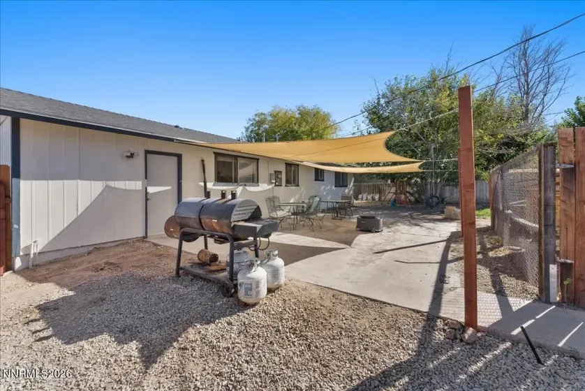 410 Curry, Fernley, Nevada 89408, 3 Bedrooms Bedrooms, ,1 BathroomBathrooms,Residential,Residential,Curry,0,260013092
