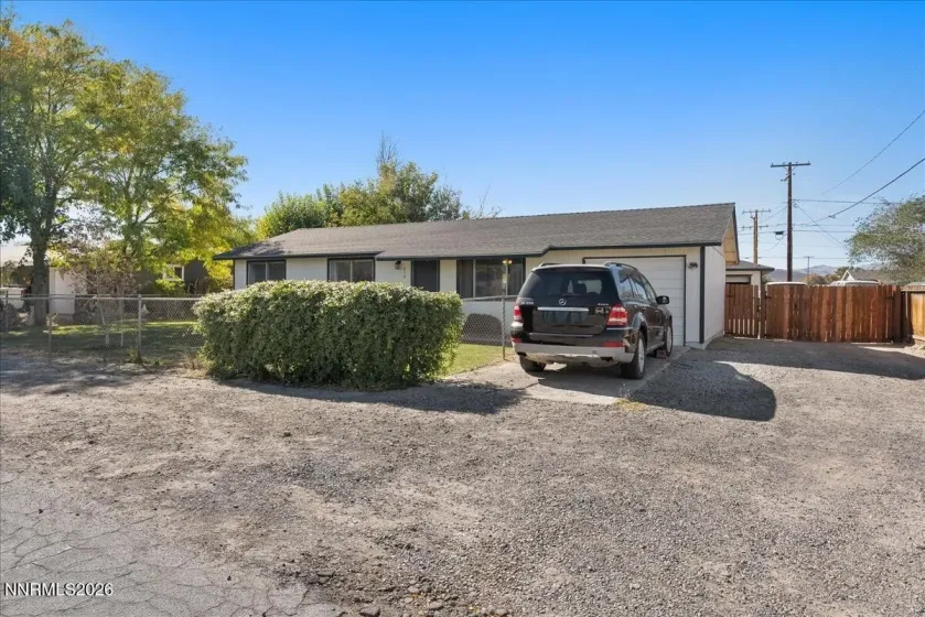 410 Curry, Fernley, Nevada 89408, 3 Bedrooms Bedrooms, ,1 BathroomBathrooms,Residential,Residential,Curry,0,260013092