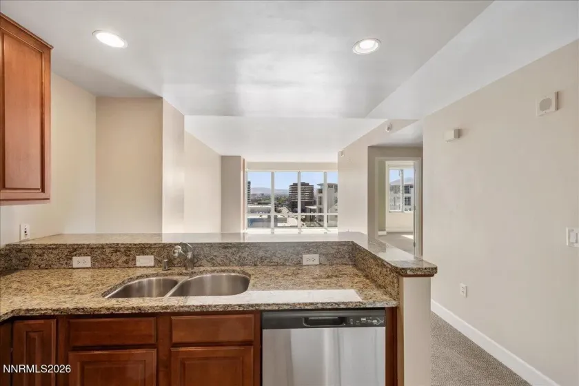 50 Sierra, Reno, Nevada 89501, 1 Bedroom Bedrooms, ,1 BathroomBathrooms,Residential,Residential,Sierra,0,260013093