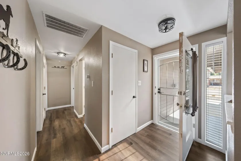 804 Ivy, Carson City, Nevada 89703, 3 Bedrooms Bedrooms, ,2 BathroomsBathrooms,Residential,Residential,Ivy,0,260013097
