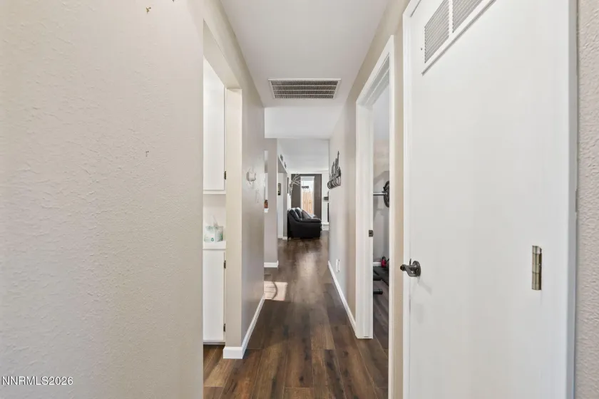 804 Ivy, Carson City, Nevada 89703, 3 Bedrooms Bedrooms, ,2 BathroomsBathrooms,Residential,Residential,Ivy,0,260013097