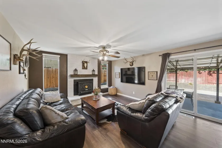 804 Ivy, Carson City, Nevada 89703, 3 Bedrooms Bedrooms, ,2 BathroomsBathrooms,Residential,Residential,Ivy,0,260013097