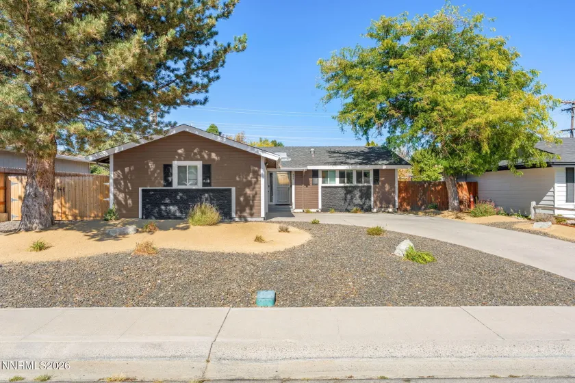 804 Ivy, Carson City, Nevada 89703, 3 Bedrooms Bedrooms, ,2 BathroomsBathrooms,Residential,Residential,Ivy,0,260013097