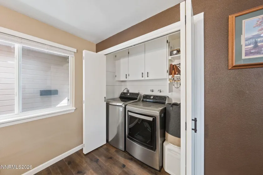 804 Ivy, Carson City, Nevada 89703, 3 Bedrooms Bedrooms, ,2 BathroomsBathrooms,Residential,Residential,Ivy,0,260013097