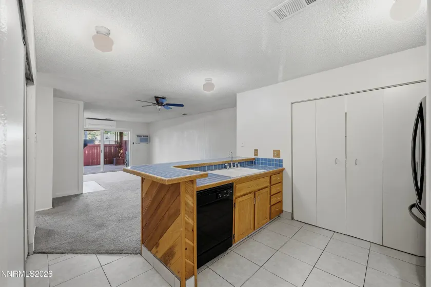 1119 Bradley, Sparks, Nevada 89434, 2 Bedrooms Bedrooms, ,1 BathroomBathrooms,Residential Lease,Manufactured,Bradley,0,260013101