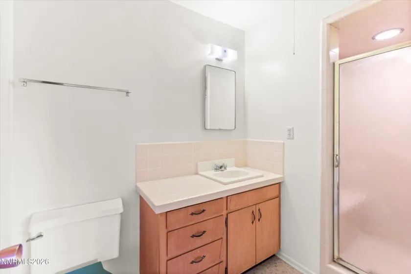 700 Hunter, Reno, Nevada 89519, 3 Bedrooms Bedrooms, ,2 BathroomsBathrooms,Residential,Residential,Hunter,0,260013102