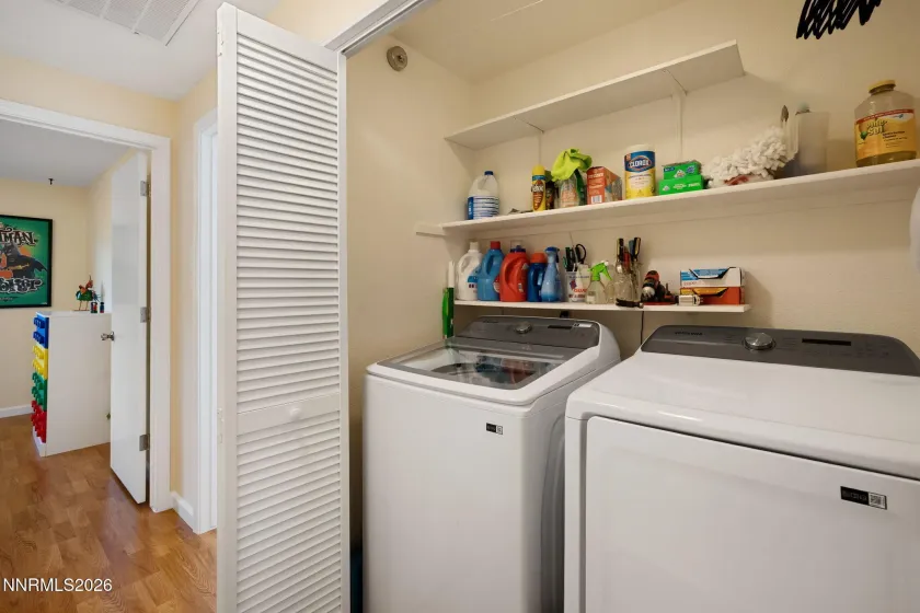 6860 Sonterra, Reno, Nevada 89523, 3 Bedrooms Bedrooms, ,2 BathroomsBathrooms,Residential,Residential,Sonterra,0,260013103