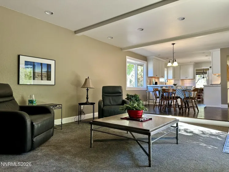 2885 Glenwood, Reno, Nevada 89509, 4 Bedrooms Bedrooms, ,3 BathroomsBathrooms,Residential,Residential,Glenwood,0,260013107