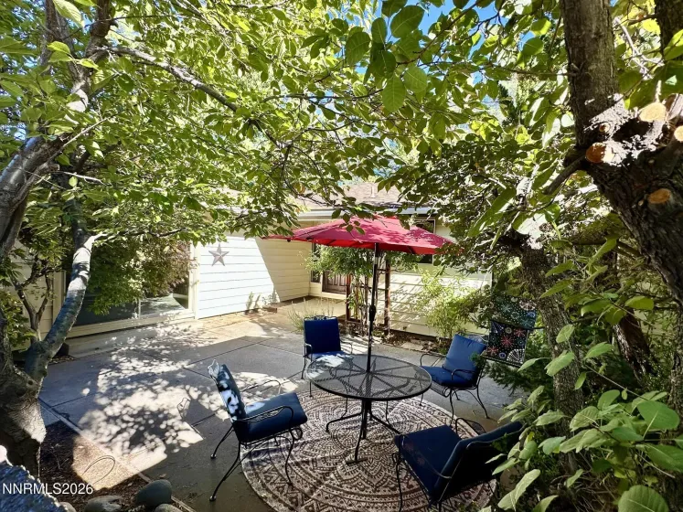 2885 Glenwood, Reno, Nevada 89509, 4 Bedrooms Bedrooms, ,3 BathroomsBathrooms,Residential,Residential,Glenwood,0,260013107