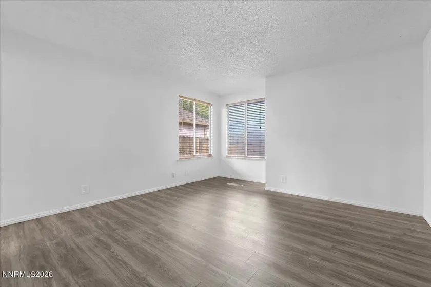 1651 Topeka, Sparks, Nevada 89434, 3 Bedrooms Bedrooms, ,2 BathroomsBathrooms,Residential,Residential,Topeka,0,260013109