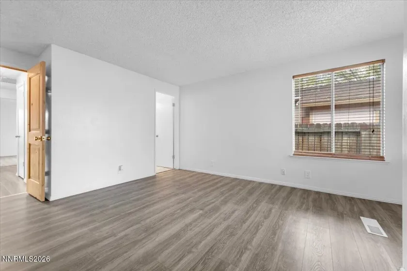 1651 Topeka, Sparks, Nevada 89434, 3 Bedrooms Bedrooms, ,2 BathroomsBathrooms,Residential,Residential,Topeka,0,260013109