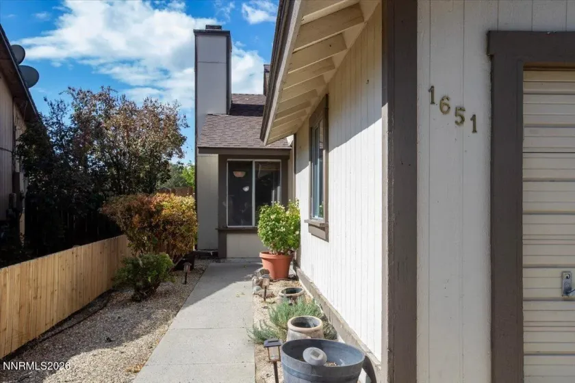 1651 Topeka, Sparks, Nevada 89434, 3 Bedrooms Bedrooms, ,2 BathroomsBathrooms,Residential,Residential,Topeka,0,260013109