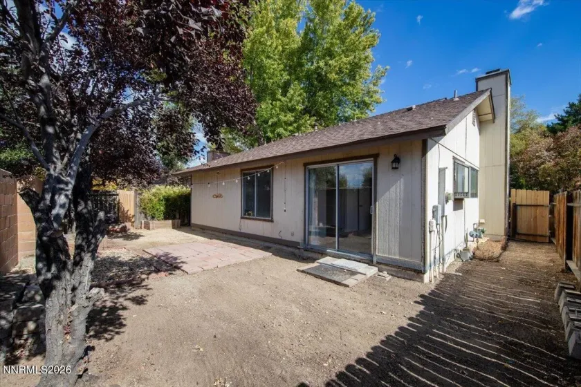 1651 Topeka, Sparks, Nevada 89434, 3 Bedrooms Bedrooms, ,2 BathroomsBathrooms,Residential,Residential,Topeka,0,260013109