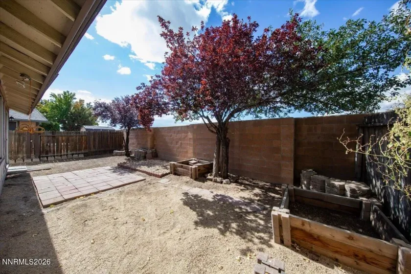 1651 Topeka, Sparks, Nevada 89434, 3 Bedrooms Bedrooms, ,2 BathroomsBathrooms,Residential,Residential,Topeka,0,260013109