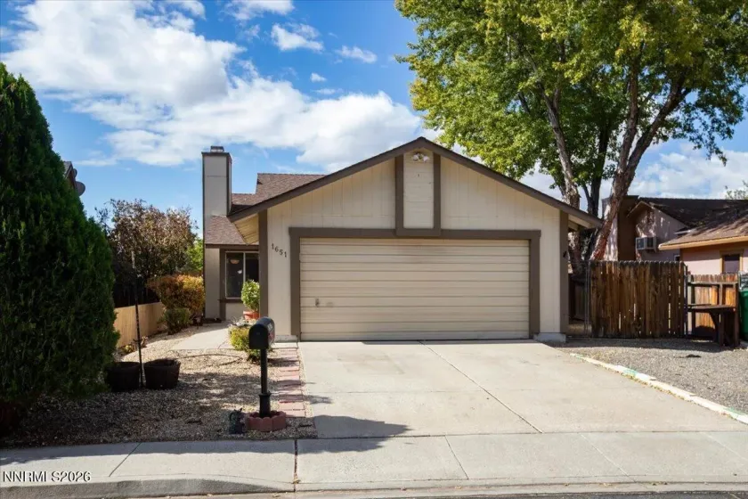 1651 Topeka, Sparks, Nevada 89434, 3 Bedrooms Bedrooms, ,2 BathroomsBathrooms,Residential,Residential,Topeka,0,260013109