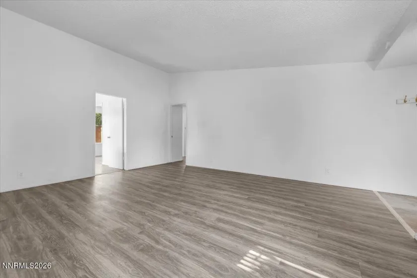 1651 Topeka, Sparks, Nevada 89434, 3 Bedrooms Bedrooms, ,2 BathroomsBathrooms,Residential,Residential,Topeka,0,260013109