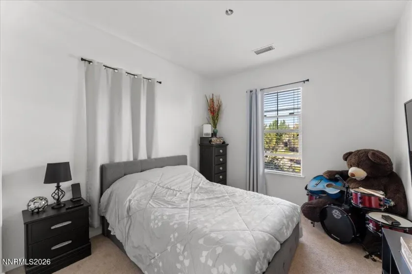 7043 Sacred, Sparks, Nevada 89436, 3 Bedrooms Bedrooms, ,3 BathroomsBathrooms,Residential,Residential,Sacred,0,260013110