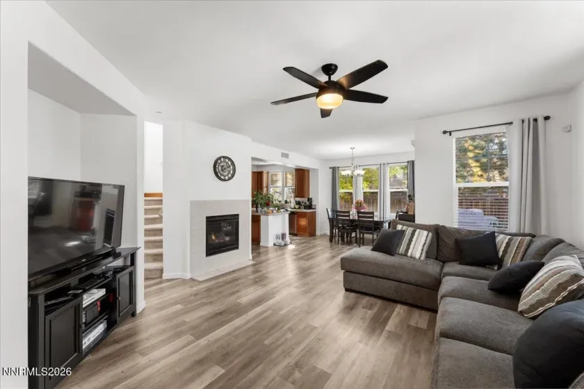 7043 Sacred, Sparks, Nevada 89436, 3 Bedrooms Bedrooms, ,3 BathroomsBathrooms,Residential,Residential,Sacred,0,260013110