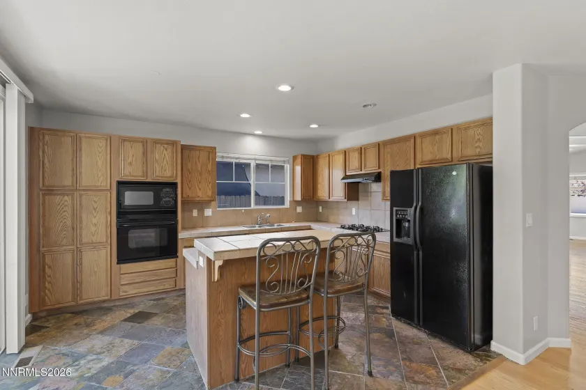 10041 Silver Star, Reno, Nevada 89521, 4 Bedrooms Bedrooms, ,3 BathroomsBathrooms,Residential,Residential,Silver Star,0,260013111