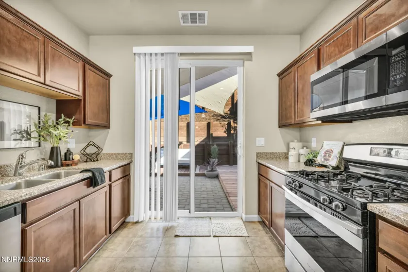 3678 Hollywood Park, Reno, Nevada 89512, 3 Bedrooms Bedrooms, ,3 BathroomsBathrooms,Residential,Residential,Hollywood Park,0,260013113