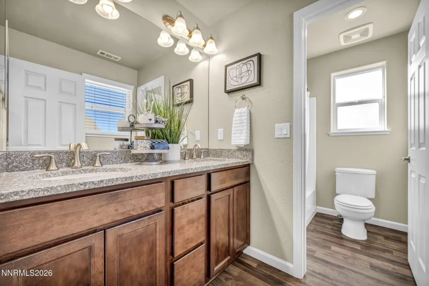 3678 Hollywood Park, Reno, Nevada 89512, 3 Bedrooms Bedrooms, ,3 BathroomsBathrooms,Residential,Residential,Hollywood Park,0,260013113