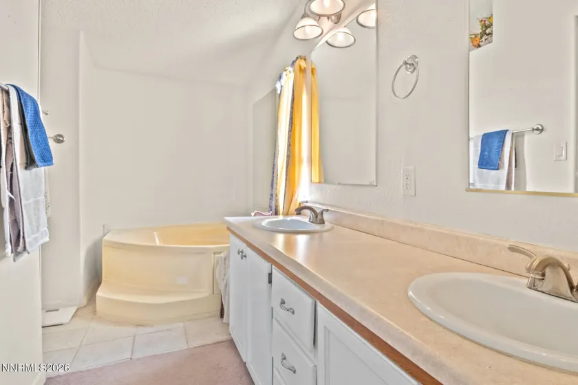 2155 9th, Silver Springs, Nevada 89429, 3 Bedrooms Bedrooms, ,2 BathroomsBathrooms,Residential,Residential,9th,0,260013116