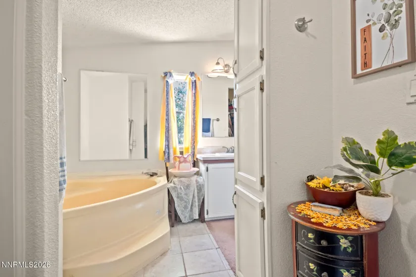 2155 9th, Silver Springs, Nevada 89429, 3 Bedrooms Bedrooms, ,2 BathroomsBathrooms,Residential,Residential,9th,0,260013116