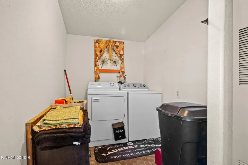 2155 9th, Silver Springs, Nevada 89429, 3 Bedrooms Bedrooms, ,2 BathroomsBathrooms,Residential,Residential,9th,0,260013116