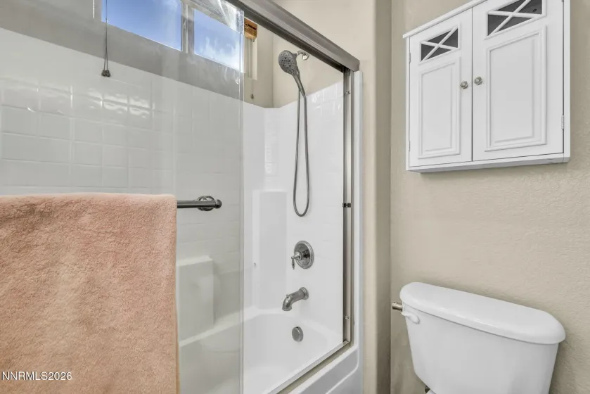 7239 Foxwood, Sparks, Nevada 89436, 3 Bedrooms Bedrooms, ,3 BathroomsBathrooms,Residential,Residential,Foxwood,0,260013117