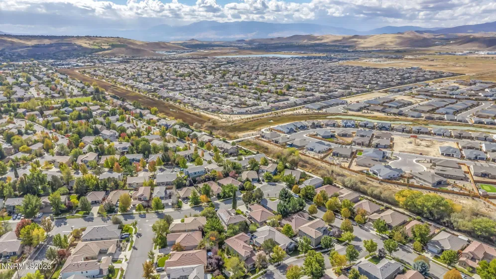7495 Ash Peak, Sparks, Nevada 89436, 3 Bedrooms Bedrooms, ,2 BathroomsBathrooms,Residential,Residential,Ash Peak,0,260009469