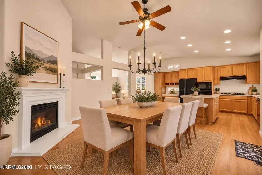 7495 Ash Peak, Sparks, Nevada 89436, 3 Bedrooms Bedrooms, ,2 BathroomsBathrooms,Residential,Residential,Ash Peak,0,260009469