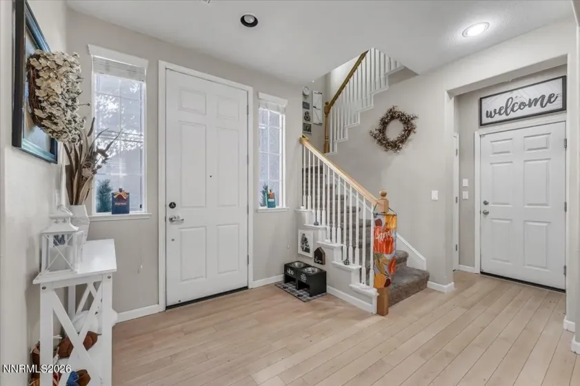 6986 Sacred, Sparks, Nevada 89436, 4 Bedrooms Bedrooms, ,3 BathroomsBathrooms,Residential,Residential,Sacred,0,260013122