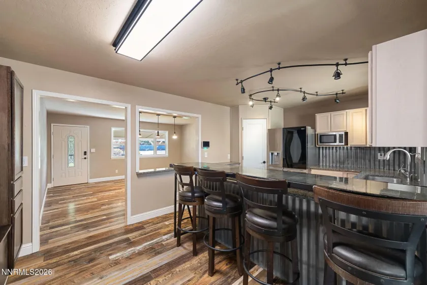 2995 White Pine, Washoe Valley, Nevada 89704, 5 Bedrooms Bedrooms, ,3 BathroomsBathrooms,Residential,Residential,White Pine,0,260013124
