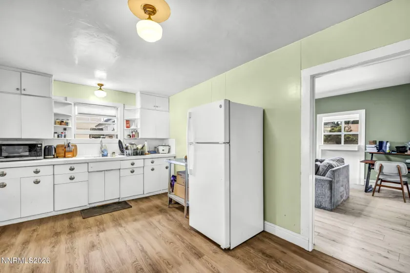 214 Robinson, Carson City, Nevada 89703, 4 Bedrooms Bedrooms, ,2 BathroomsBathrooms,Residential,Residential,Robinson,0,260013129